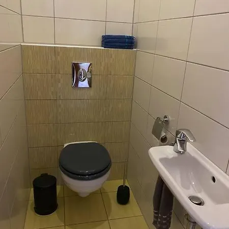Szent Kard Vendeghaz Дом отдыха